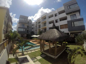 Cozy 3 Bedroom Apt 7mins Walk to Beach - SRC1A2